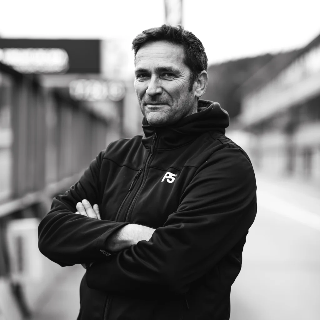 Wolfgang Finsler - Paragraph5 powered by Speer Racing